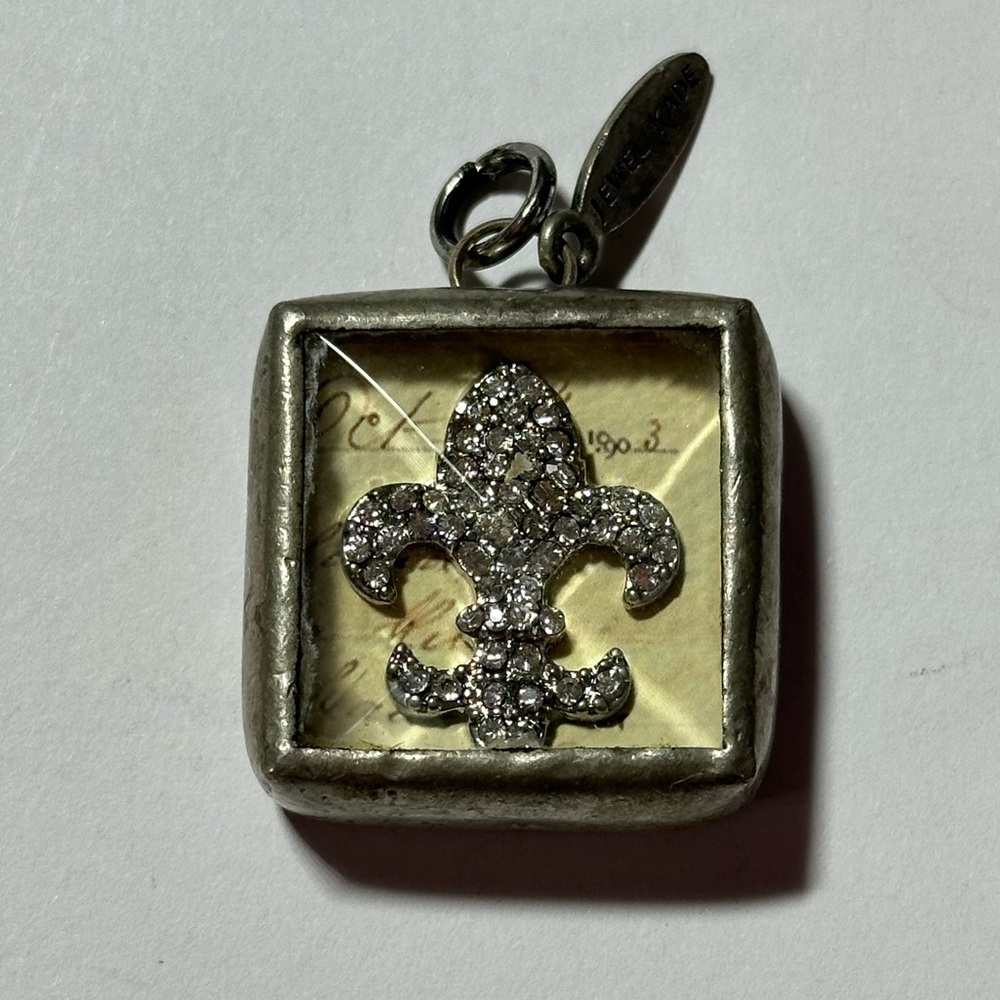 Jewel Kade Fleur-de-Lis Rhinestone Eiffel Tower Paris Pendant DIY Whimsigoth